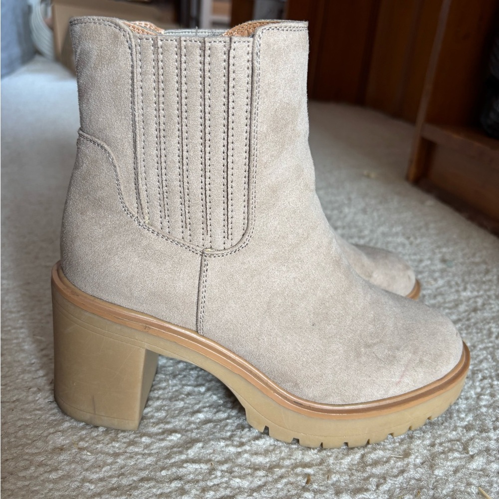 Chelsea boot - Picture 5 of 6